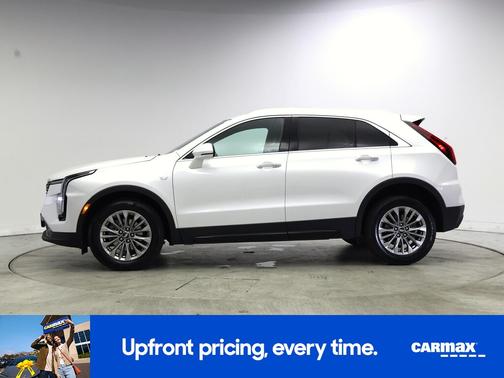 White 2024 Cadillac XT4 Premium Luxury