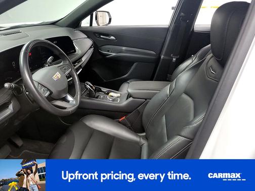 White 2024 Cadillac XT4 Premium Luxury