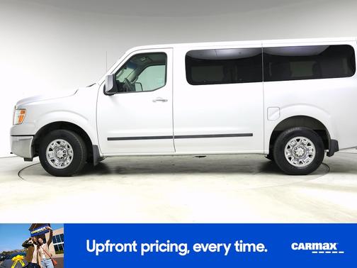 2014 Nissan NV Passenger NV3500 HD SV