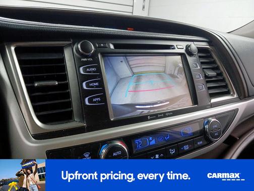 Black 2016 Toyota Highlander LE