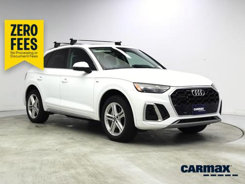 White 2021 Audi Q5 e Premium
