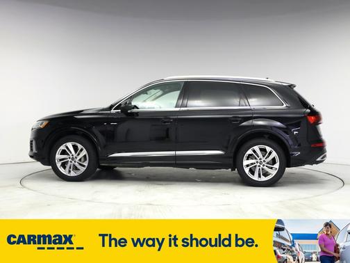 2023 Audi Q7 Premium Plus