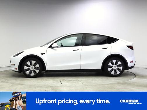 White 2023 Tesla Model Y Long Range