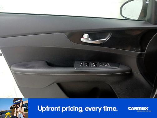 White 2020 Kia Forte GT-Line