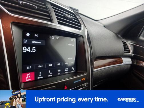 Gray 2017 Ford Explorer Limited