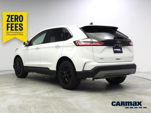 White 2022 Ford Edge SEL