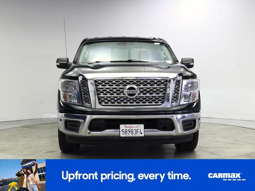 Black 2018 Nissan Titan SV