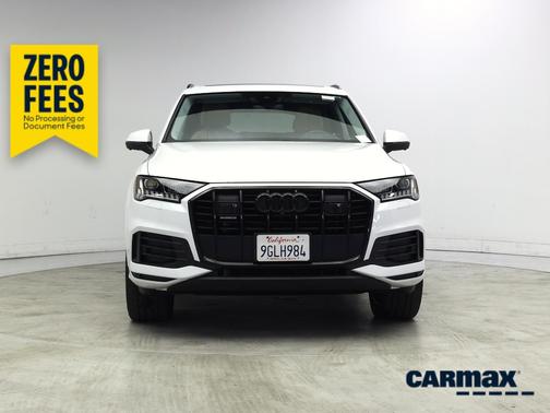 White 2023 Audi Q7 Premium Plus