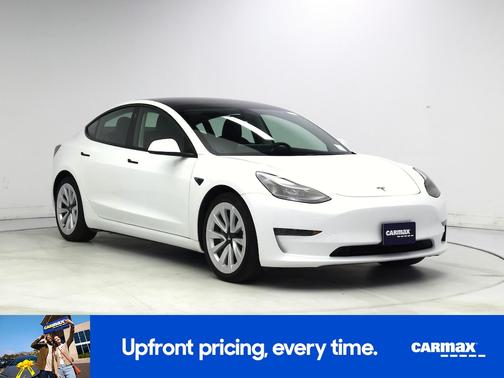 White 2022 Tesla Model 3