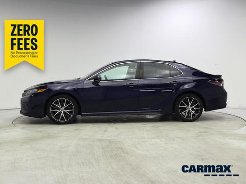 Blue 2022 Toyota Camry SE