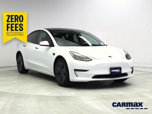 White 2023 Tesla Model 3