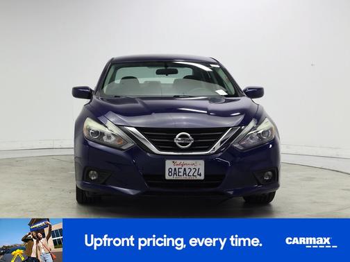 Blue 2017 Nissan Altima SR