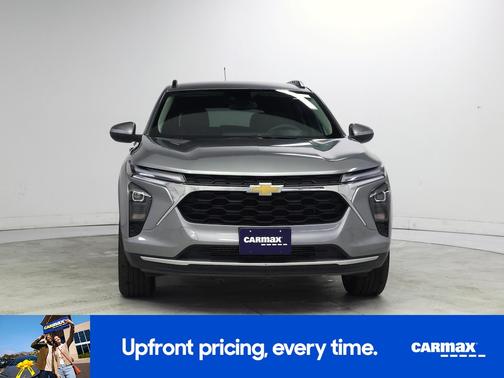 Silver 2025 Chevrolet Trax LT