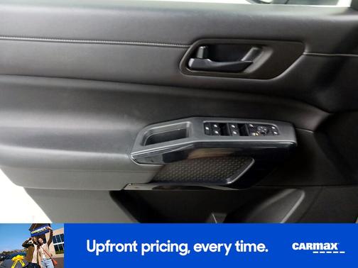 2023 Nissan Pathfinder SV