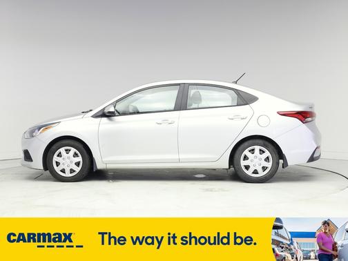 2019 Hyundai Accent SE