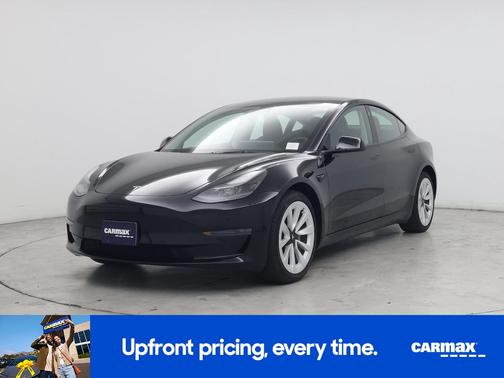 Black 2023 Tesla Model 3