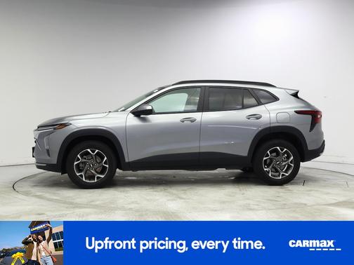 Silver 2025 Chevrolet Trax LT