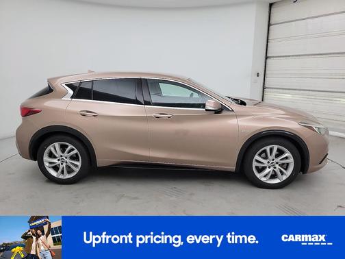 Brown 2017 INFINITI QX30
