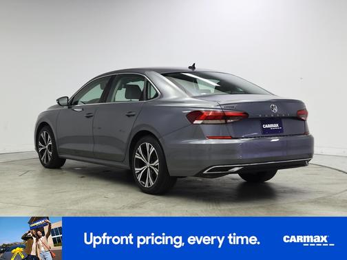 Gray 2022 Volkswagen Passat SE
