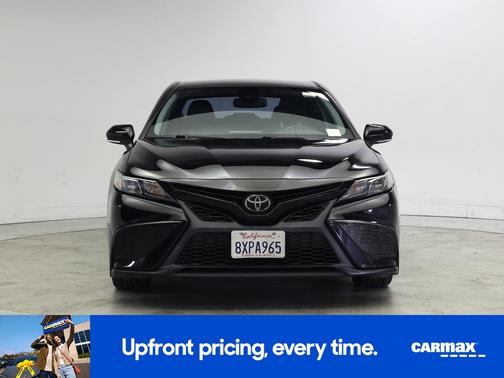 Black 2021 Toyota Camry SE