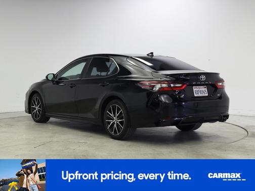 Black 2021 Toyota Camry SE