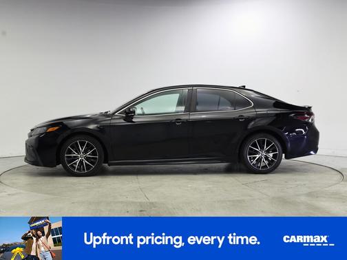 Black 2021 Toyota Camry SE
