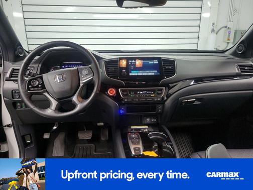 White 2023 Honda Passport Elite