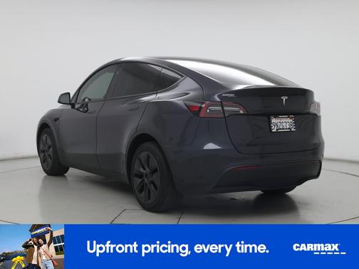 Gray 2024 Tesla Model Y Long Range