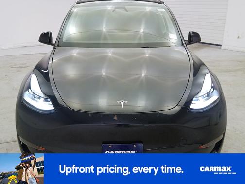 Gray 2025 Tesla Model Y Long Range