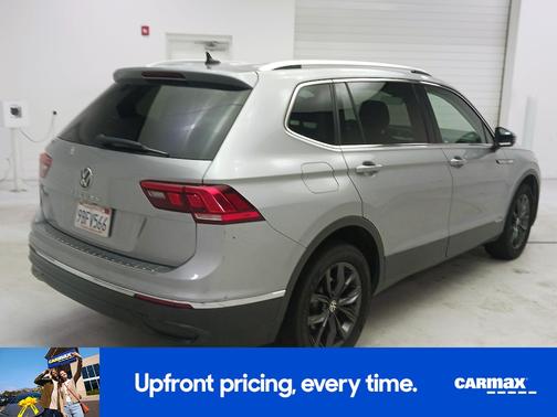 Silver 2022 Volkswagen Tiguan SE