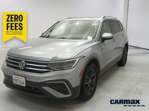 Silver 2022 Volkswagen Tiguan SE