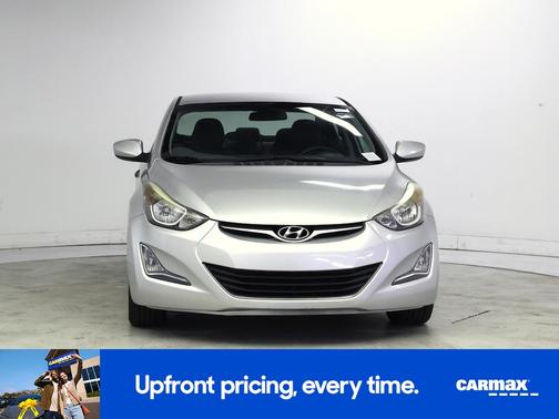 Silver 2016 Hyundai ELANTRA SE