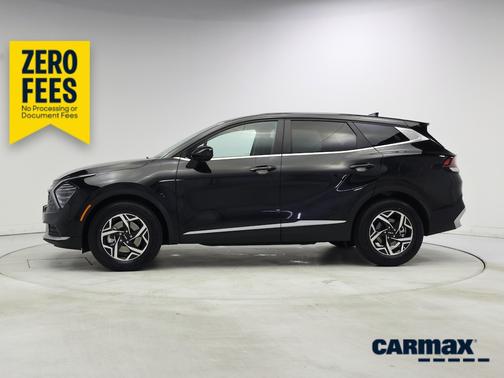 Black 2024 Kia Sportage LX