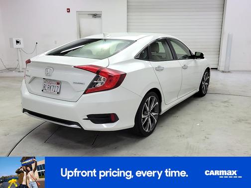 White 2019 Honda Civic Touring