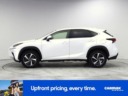 Pearl 2021 Lexus NX 300