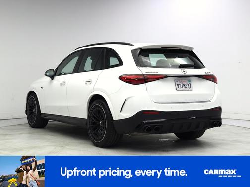 White 2025 Mercedes-Benz GLC 300