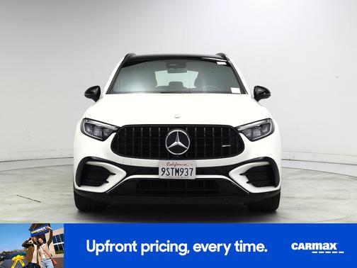 White 2025 Mercedes-Benz GLC 300
