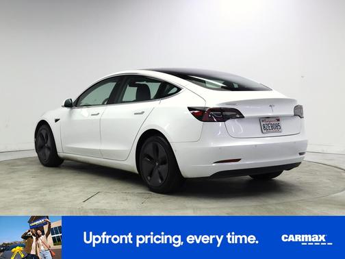 White 2019 Tesla Model 3 Standard Range Plus