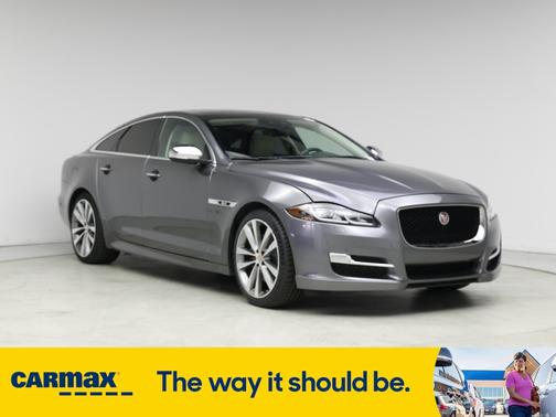 2019 Jaguar XJ R-Sport