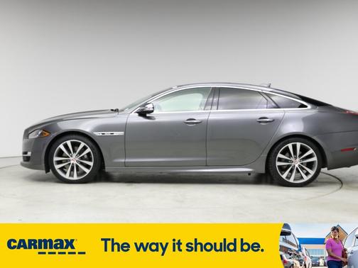 2019 Jaguar XJ R-Sport