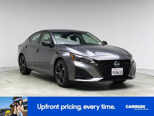 2023 Nissan Altima SR