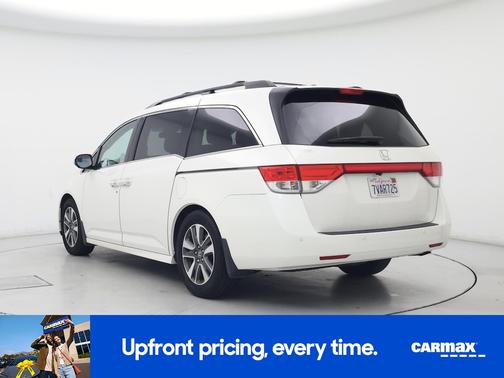 White 2014 Honda Odyssey Touring
