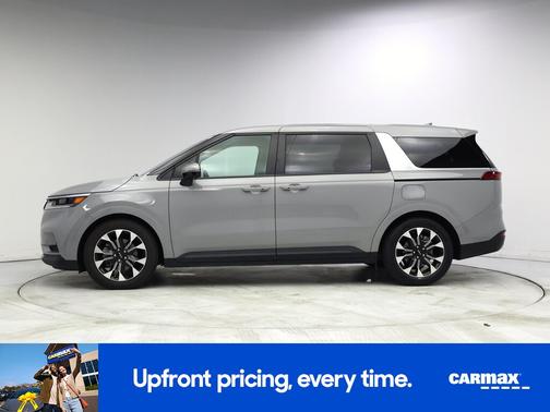 Gray 2023 Kia Carnival EX