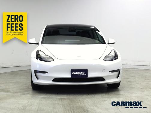 White 2023 Tesla Model 3