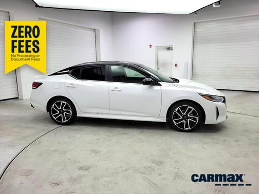 White 2025 Nissan Sentra SR