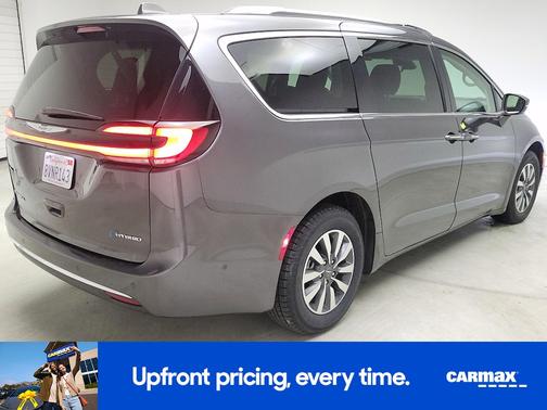 2021 Chrysler Pacifica Hybrid Touring L
