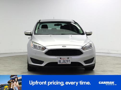 Silver 2017 Ford Focus SE