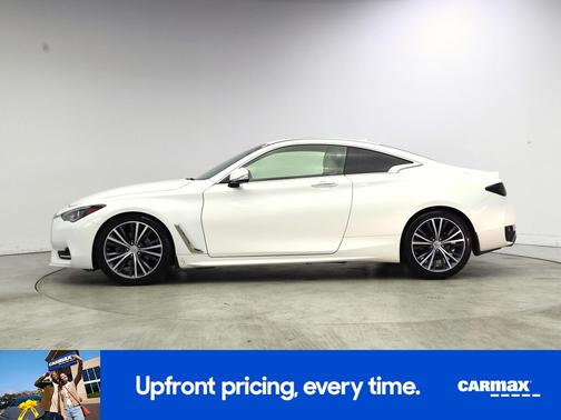 White 2017 INFINITI Q60 Premium