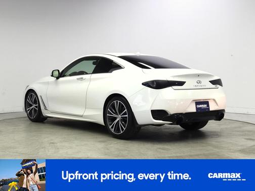 White 2017 INFINITI Q60 Premium