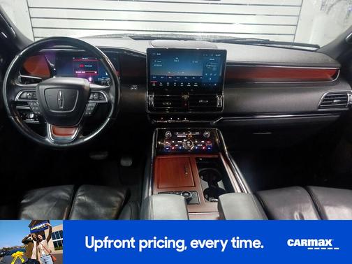 Black 2023 Lincoln Navigator Reserve